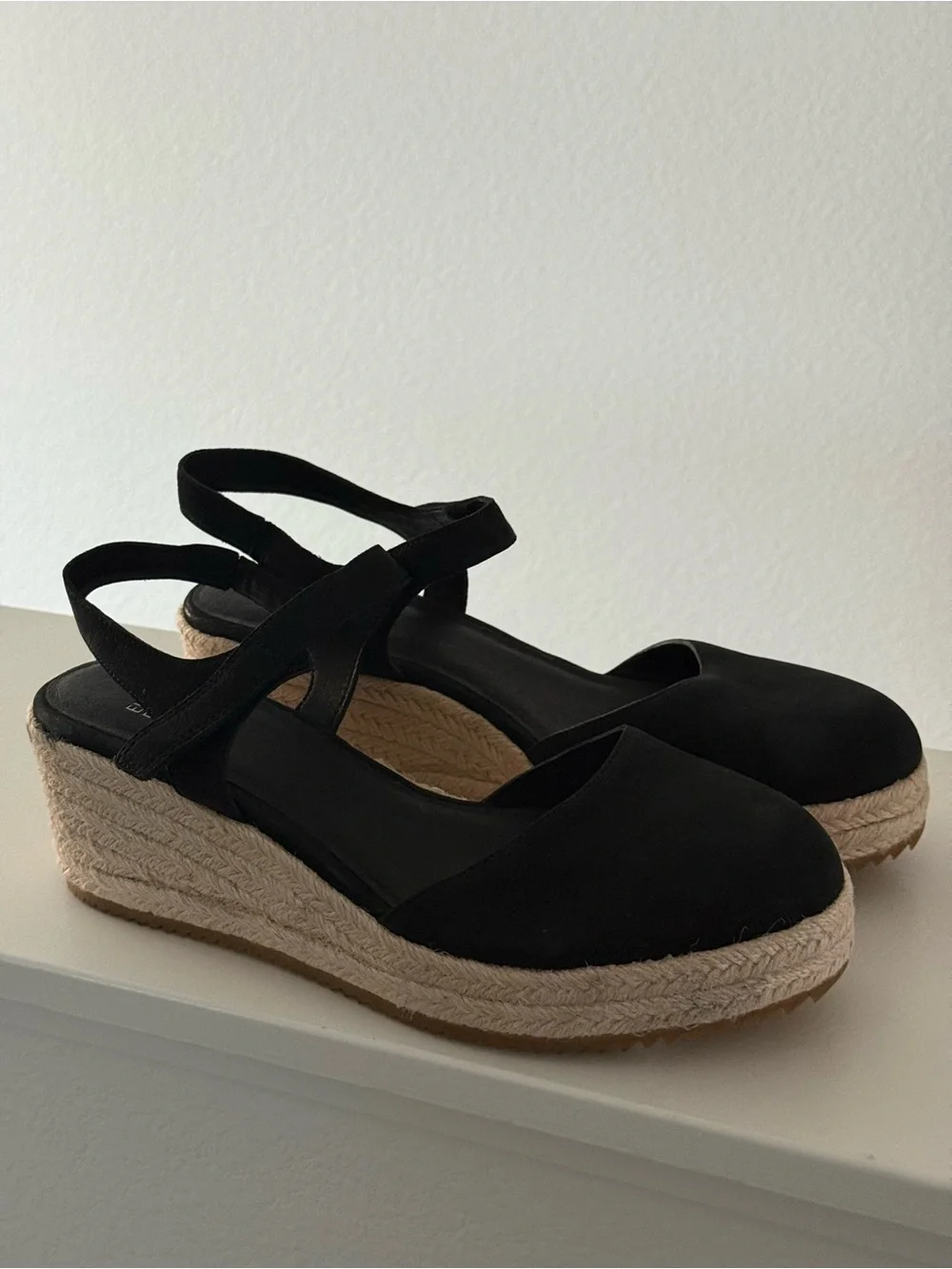 Eileen Fisher stylish espadrille